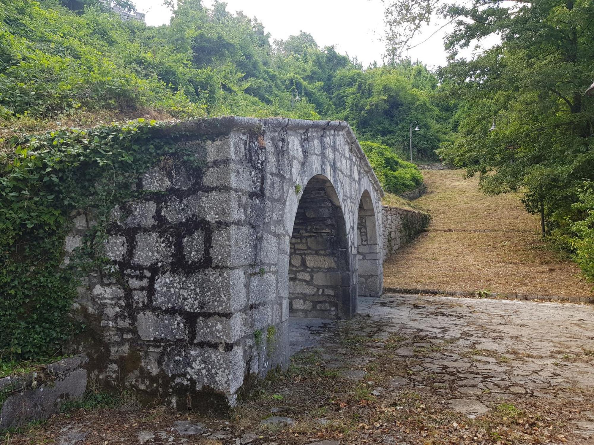 Meridiana Santa Maria del Molise Eksteriør bilde